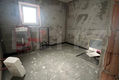 Casă cu 4 camere cu Teren 420 Mp în Central - 10