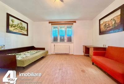 Casă cu 3 camere cu Teren 2114 Mp în Central - 8