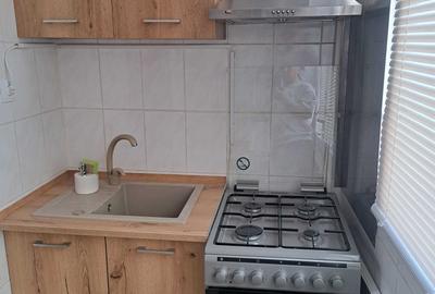 Apartament cu 2 camere decomandat în Central - 2