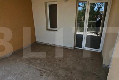 Apartament cu 3 camere decomandat în Pietroasa - 3