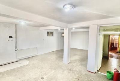 Casa de vanzare Frumusani - Spatiu Comercial la Parter - 25 min de Bucuresti - 14