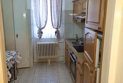 Apartament cu 2 camere decomandat în Badea Cârțan - 2