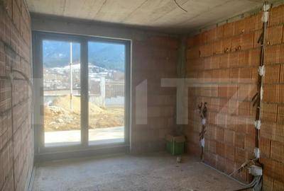 Casă cu 5 camere în Bran - 8