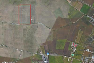 Teren de 30000 mp, în Central - 3