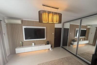 Apartament cu 2 camere decomandat în Tei - 2