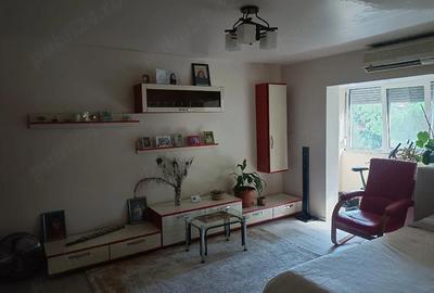 Apartament cu 3 camere decomandat în Central - 4