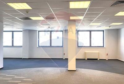 Spatiu de birouri de inchiriat 330 - 550 mp Clasa A Comision 0% - 6