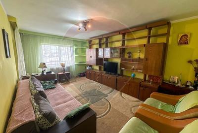 Apartament cu 2 camere decomandat, mobilat în Central - 1