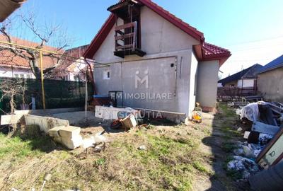 Casă cu 3 camere cu Teren 400 Mp în Central - 10