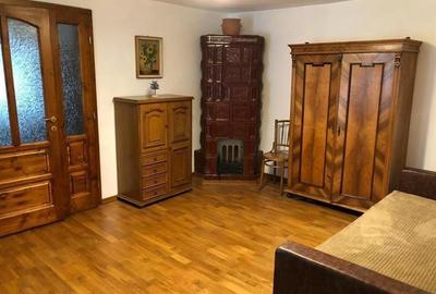 2 Case renovate, gata de mutat. Zona Vulcan - 7