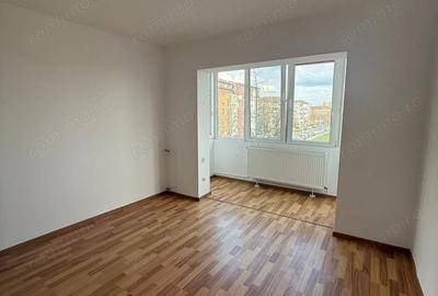 Apartament cu 3 camere decomandat în Soarelui - 19