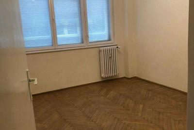 Apartament cu 3 camere decomandat în Exterior Vest - 2