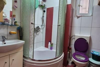 Garsonieră decomandată, mobilată în Poarta 6 - 6