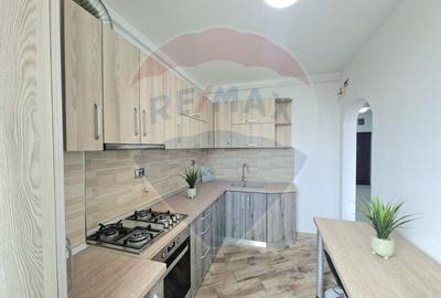 Apartament cu 2 camere semidecomandat, mobilat în Romanilor - 3