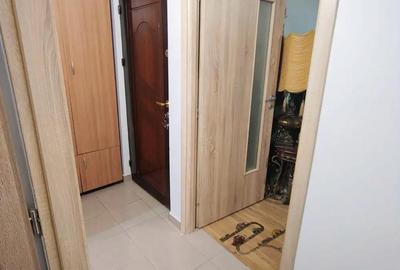 Garsonieră decomandată în Nicolina - 1