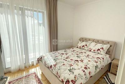 Casă cu 3 camere cu Canalizare în Bucium - 4