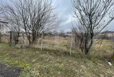 Teren de 750 mp, în Central