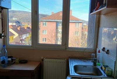 Vand urgent apartament 2 camere renovat si mobilat 65 mp utili 43.800 eur neg.!! - 7