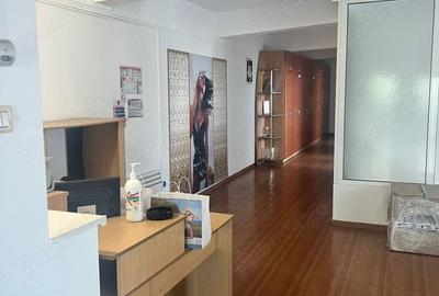 Spațiu comercial, de 305 mp, în Zona Industrială - 6