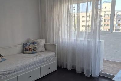 Apartament cu 2 camere decomandat, mobilat în Militari
