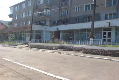 Spațiu comercial, de 510 mp, în Central - 2