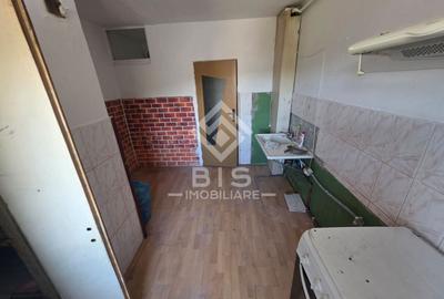 Apartament cu 2 camere decomandat în Sud - 3