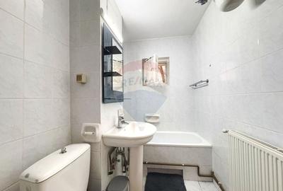 Apartament cu 3 camere, decomandat, pe strada Orsova - confort, eficie - 9