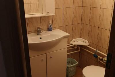 Apartament cu 3 camere decomandat în Casa de Cultură - 4