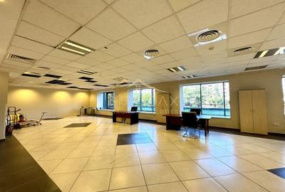 Spatiu comercial stradal *184mp* + curte *260mp* // Grozavesti - 9