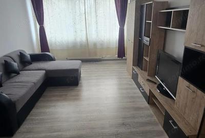 Garsonieră nedecomandată în Victoriei - 1