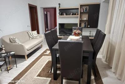 Casă cu 6 camere în Central - 2