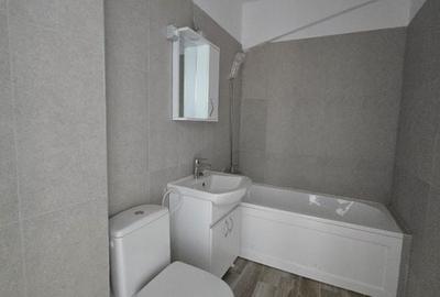 Apartament 3 camere-gata de mutare-Berceni! - 9