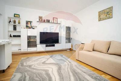 Casa / Vila cu 4 camere de vanzare in zona Podu Ros