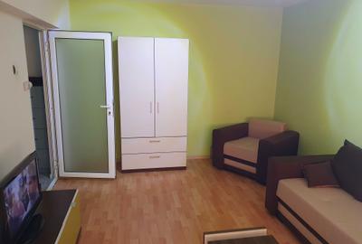 Garsonieră decomandată în Buzaului - 1