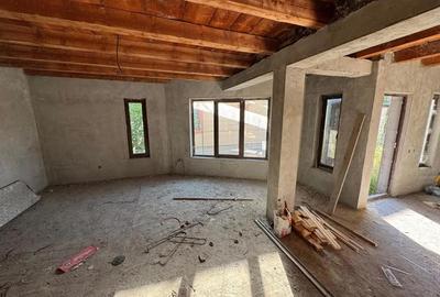 Casă cu Teren 500 Mp în Ostrovu Corbului - 2