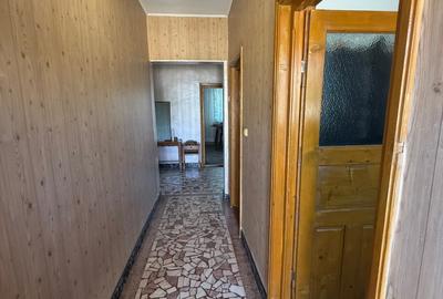 Casă individuală cu 4 camere cu Canalizare în Valu lui Traian - 7