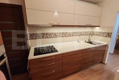 Apartament cu 3 camere decomandat, mobilat în Central - 2