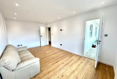 Apartament cu 3 camere decomandat, mobilat în Alexandru cel Bun