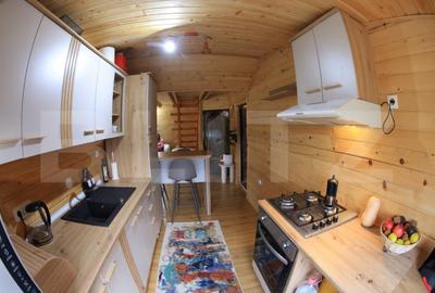 Casă cu 4 camere cu Teren 2000 Mp în Central - 14