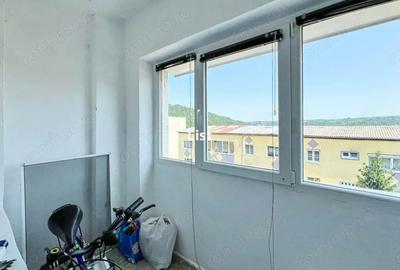 Apartament cu 3 camere decomandat, mobilat în Moroasa 1 - 6