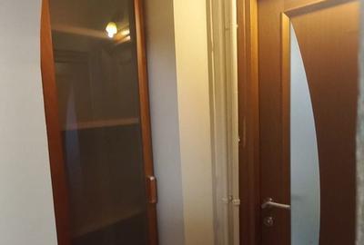 Apartament cu 3 camere în Berceni - 11
