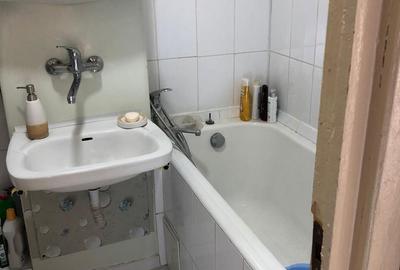 Garsonieră decomandată în Astra - 6