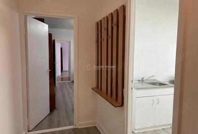 Lugoj, Ap. 2 Cam. Et. 3 Recent Renovat, Zona Timi #537;orii - 1