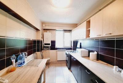 Vanzare apartament 3 camere dec in Galati, Siderurgistilor , sup.72 mp,mobilat - 1
