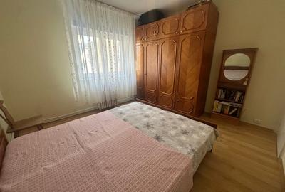 Apartament cu 2 camere decomandat, mobilat în Cugir - 2
