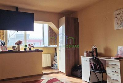 Apartament cu 2 camere decomandat în Lăpuș - 7