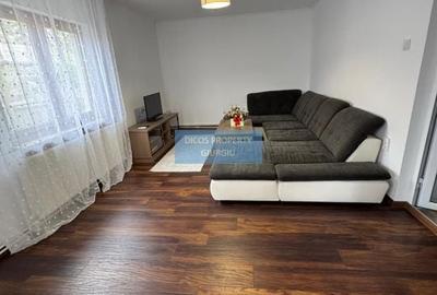 Casă de închiriat – Str. Trandafirilor - 1