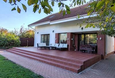 Tunari, Str. Campului, Casa tip Vila, 5 Camere, Teren 1900 mp - 1