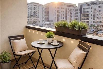 Apartament cu 2 camere decomandat, mobilat în Tractorul