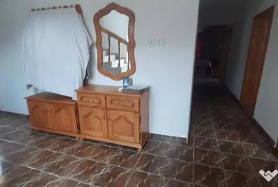 Casă cu 7 camere cu Teren 500 Mp în Baia Sprie - 2